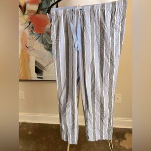 Gently used - GAP Body linen sleep pants